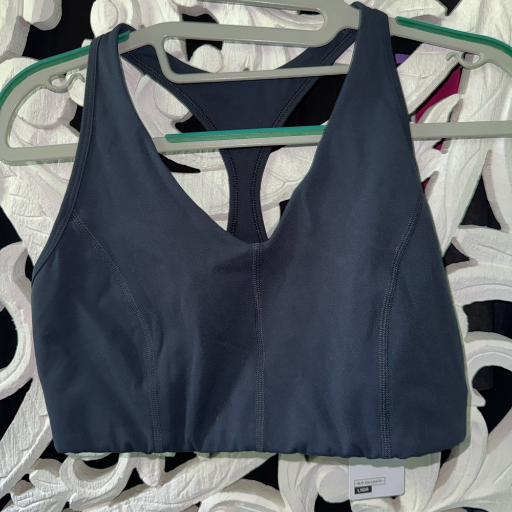 Women's femme fatale LNDR marine  navy Sports Bra peach perfect